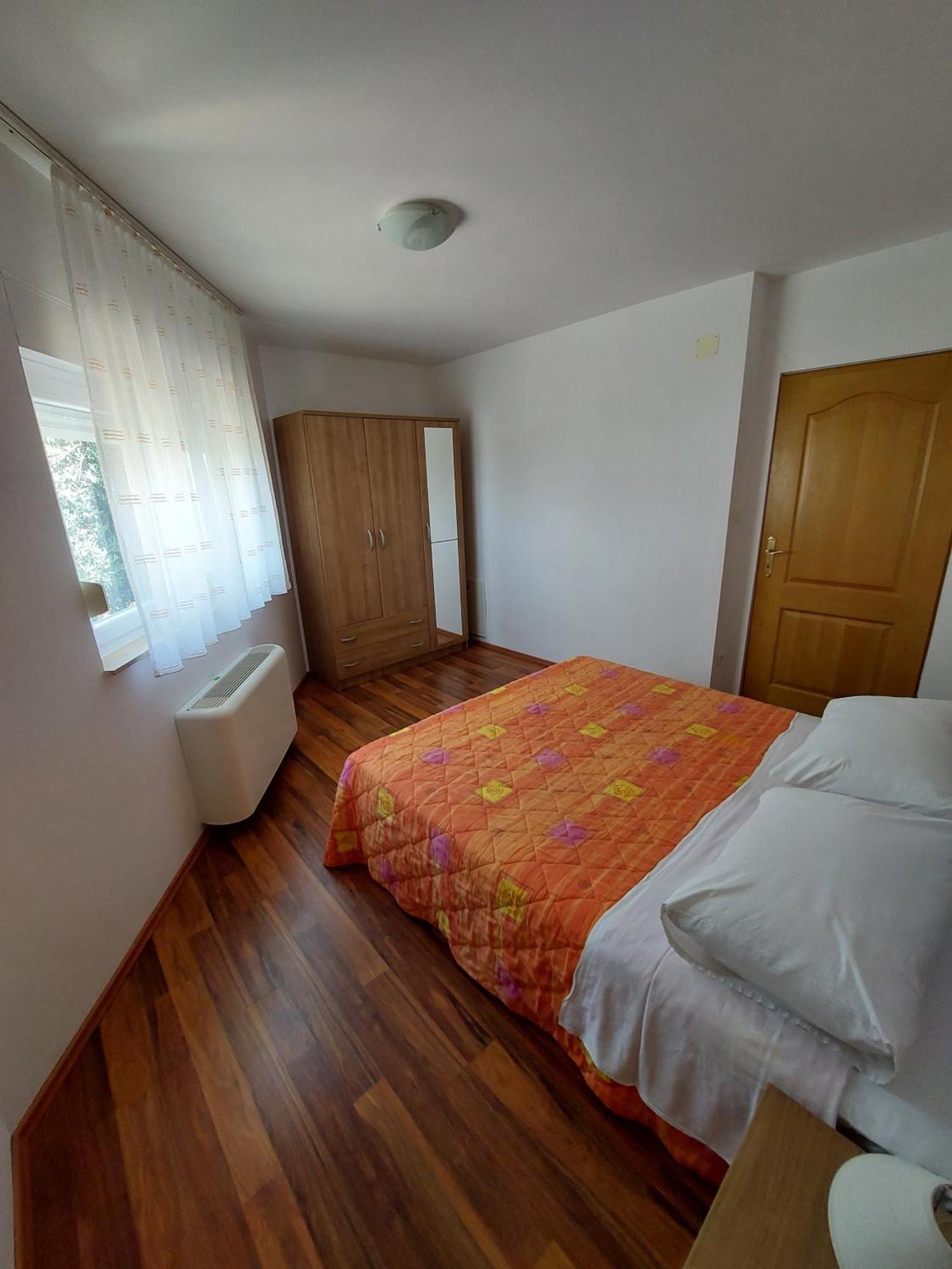 Apartments Palit Раб Экстерьер фото