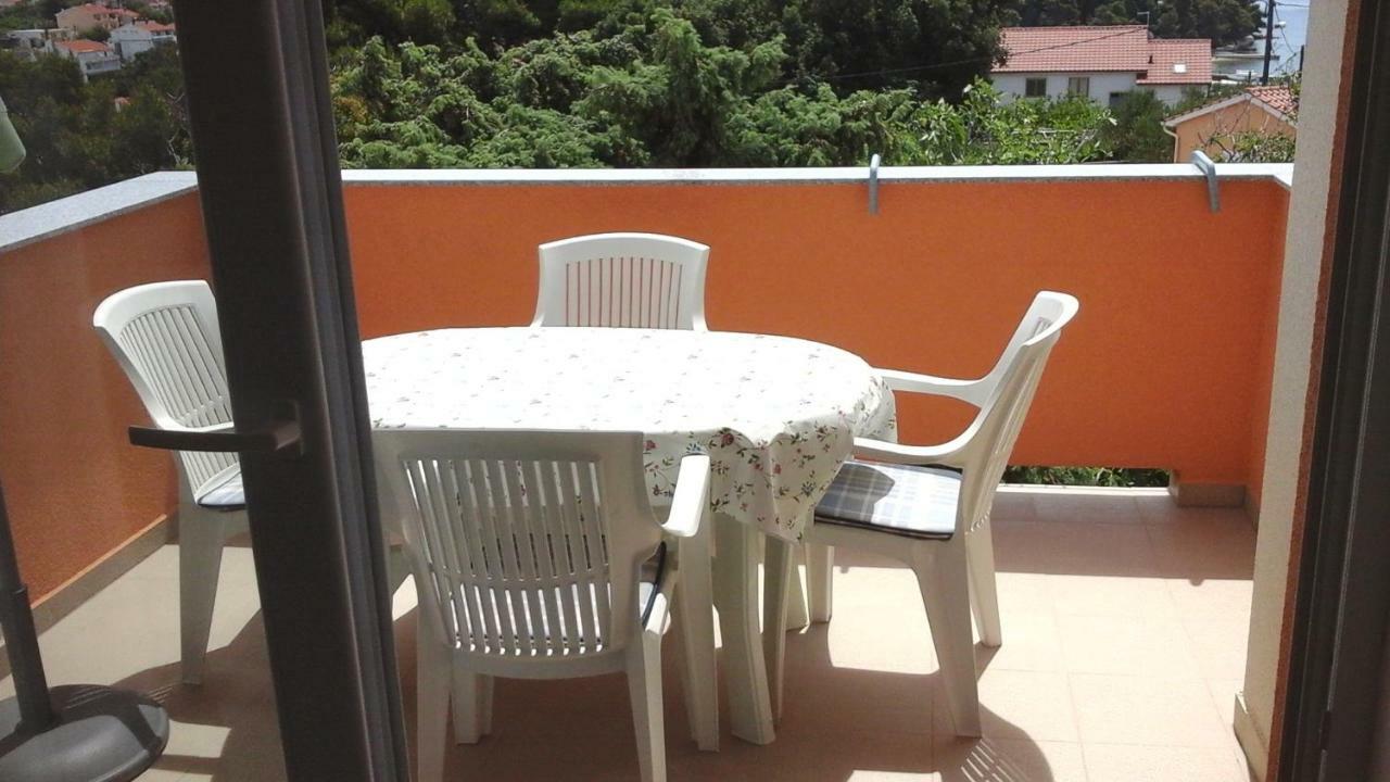 Apartments Palit Раб Экстерьер фото