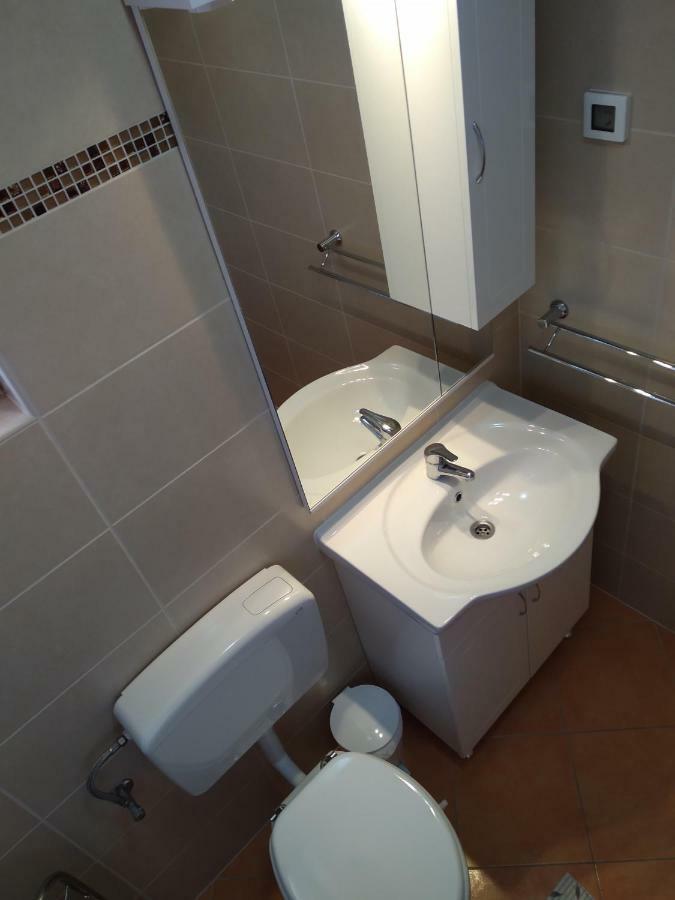 Apartments Palit Раб Экстерьер фото